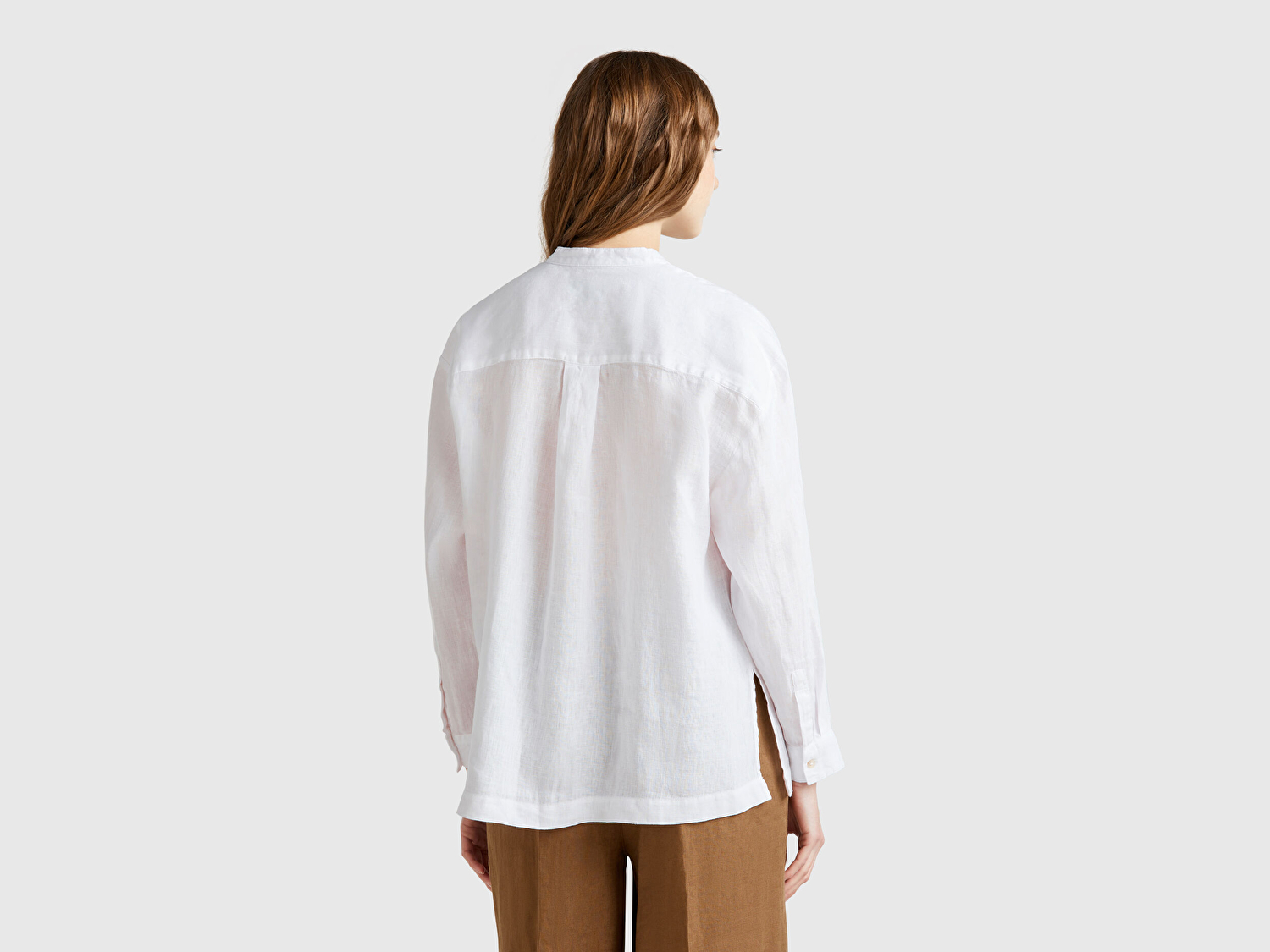 Benetton Kadın Beyaz %100 Keten Sol Önü Cepli Oversize Mandarin Yaka Gömlek