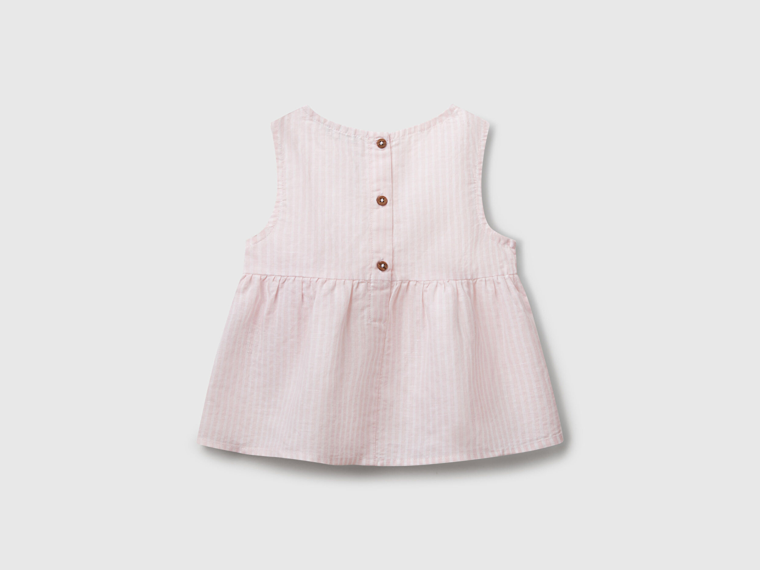 Benetton Kız Bebek Toz Pembe Keten Karışımlı Tamamı Desenli Çiçek Aplikeli Arkası Düğmeli Kolsuz Gömlek