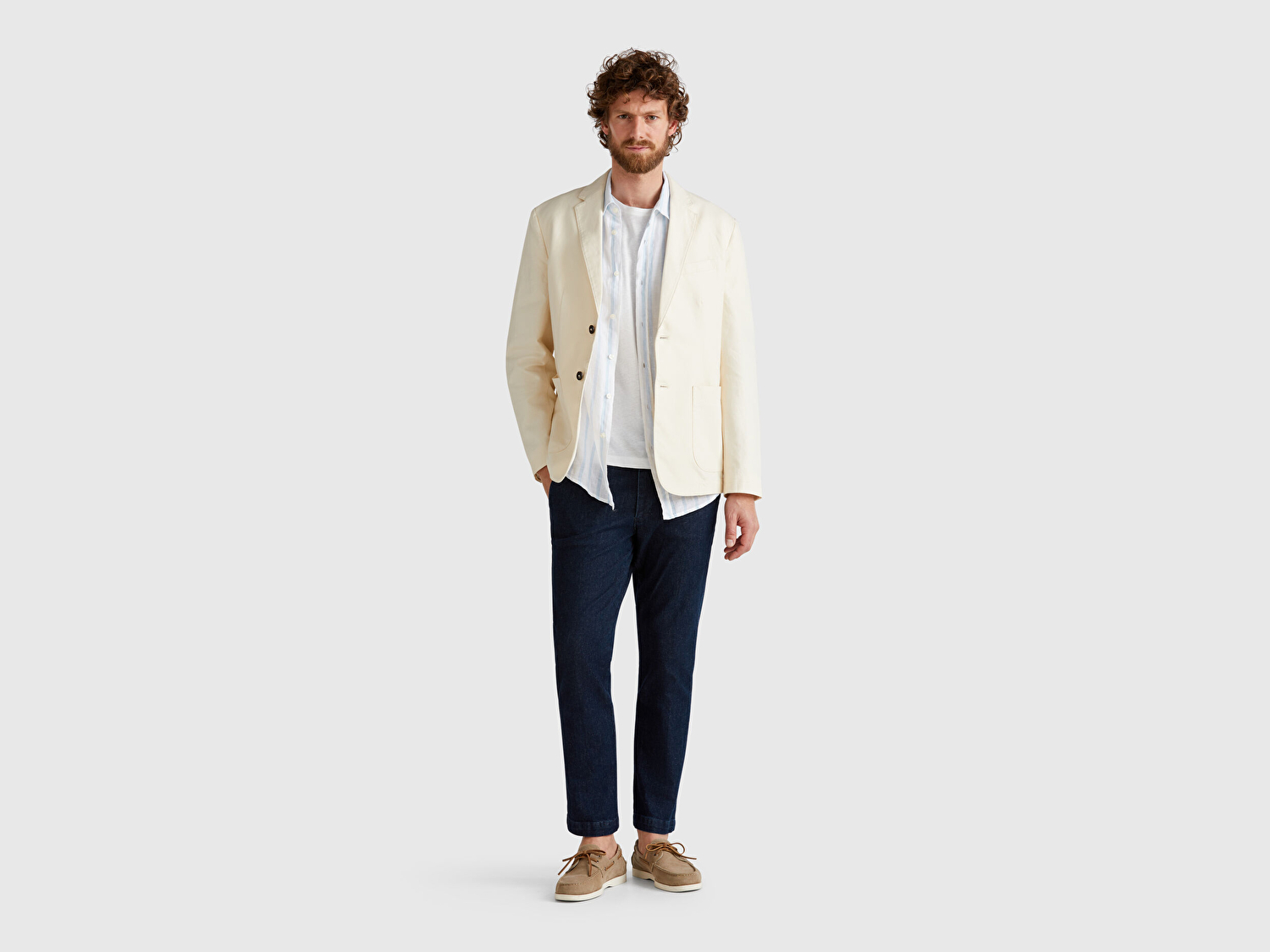 Benetton Erkek Bej Keten Karışımlı Biyeli Cep Detaylı Çift Düğmeli Blazer Ceket