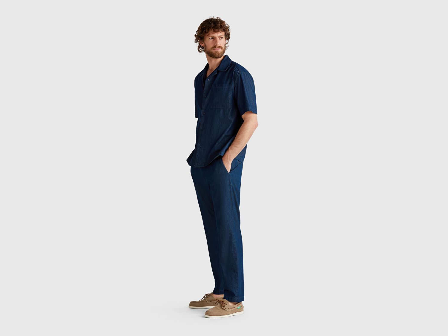 Benetton Erkek Koyu Mavi %100 Koton Kısa Kollu Kamp Yaka Gömlek