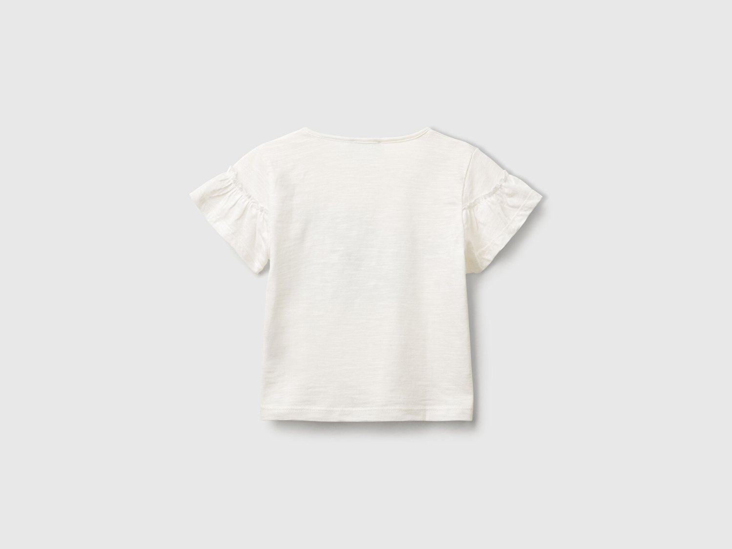 Benetton Kız Bebek Beyaz Önü Baskılı Kolu Fırfırlı Boxy Fit T-Shirt