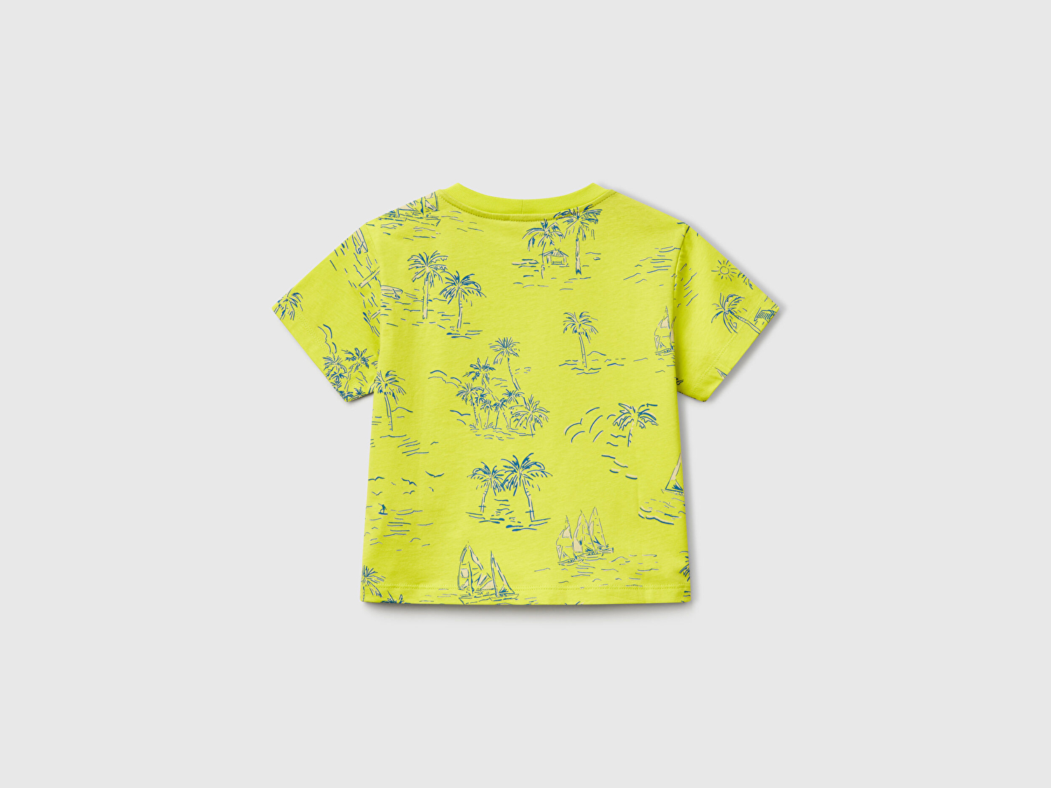 Benetton Erkek Bebek Sarı Tamamı Desenli Önü Cepli ve Logo Etiketi Detaylı T-Shirt