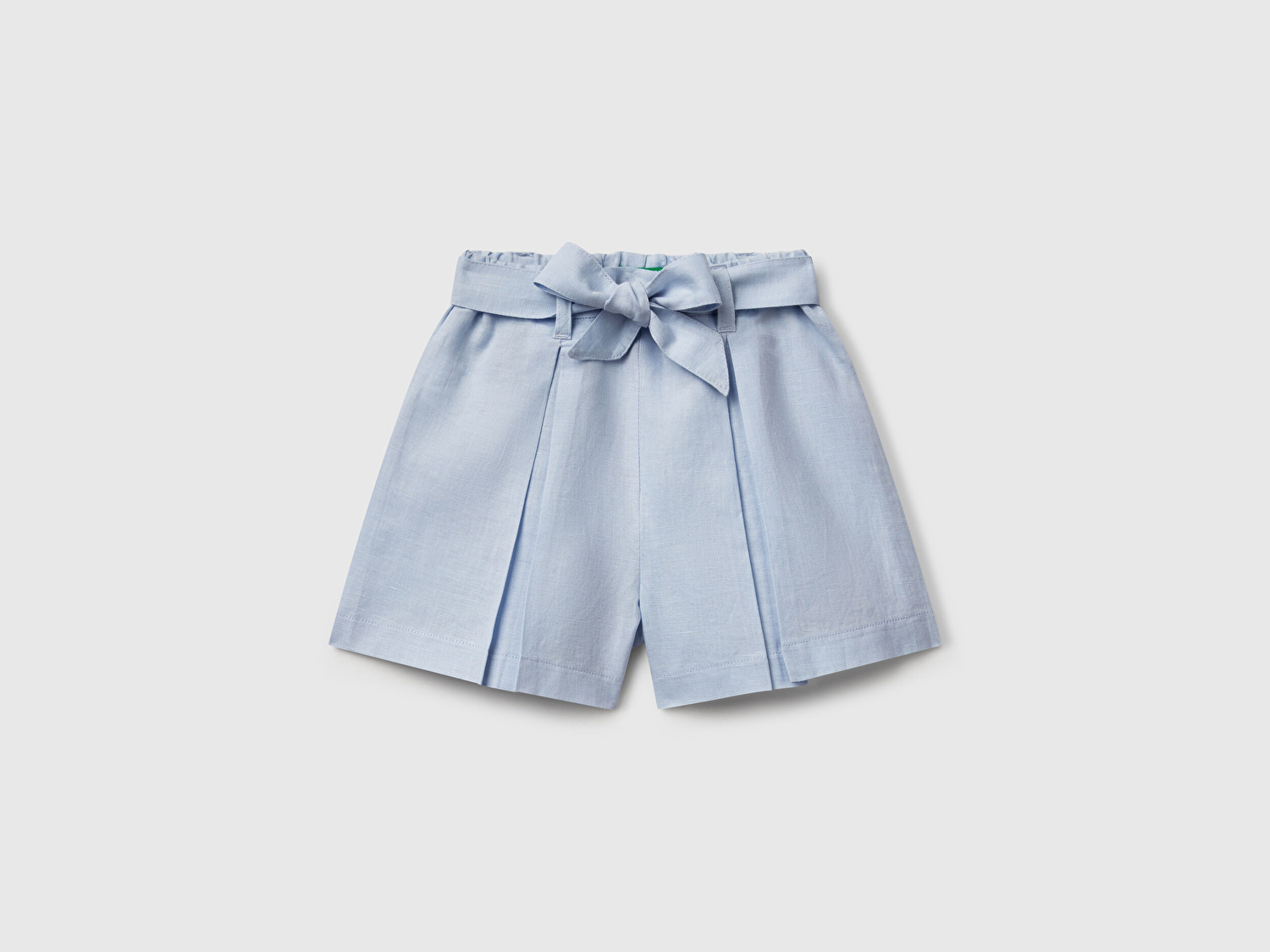 Benetton Kız Bebek Toz Mavi Keten Karışımlı Beli Lastikli Kuşaklı Pileli Bermuda Şort