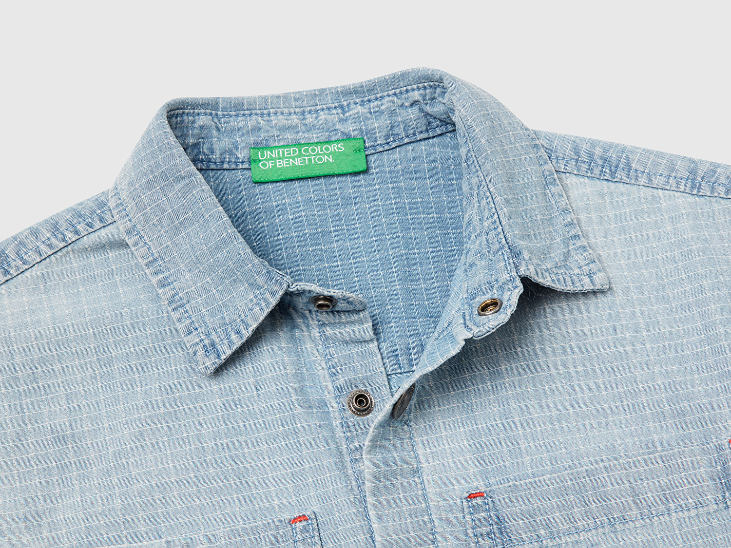 Benetton Erkek Çocuk Açık Denim Etiket Detaylı Önü Cepli Kısa Kollu Denim Gömlek