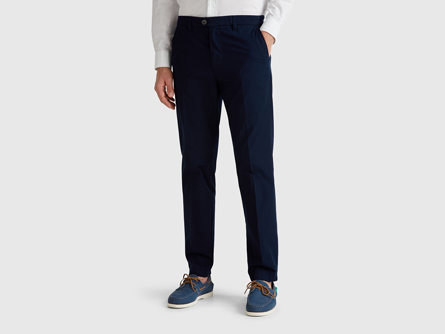 Benetton Erkek Lacivert %100 Koton Paraşüt Kumaş Slim Fit Chino Pantolon