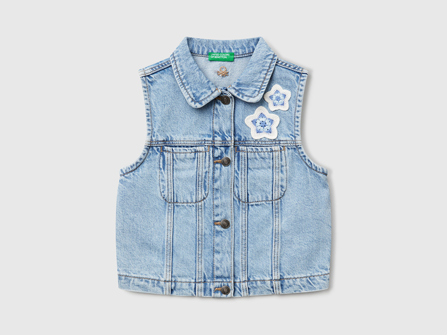 Benetton Kız Bebek Denim Önü Makrome Detaylı Logo İşlemeli Regular Fit Denim Yelek