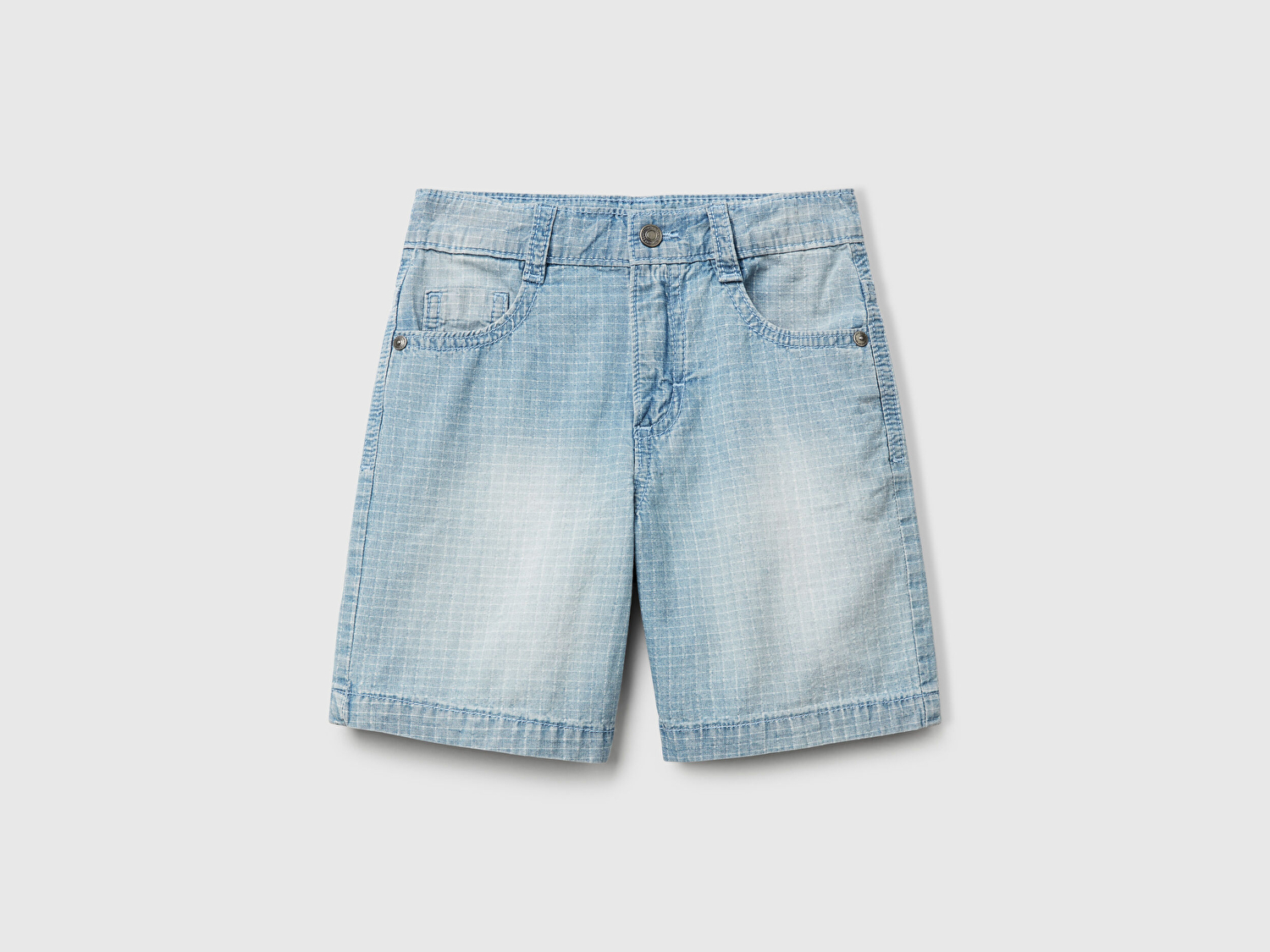 Benetton Erkek Bebek Açık Denim Arka Cebi Logo Etiket Detaylı Denim Bermuda Şort
