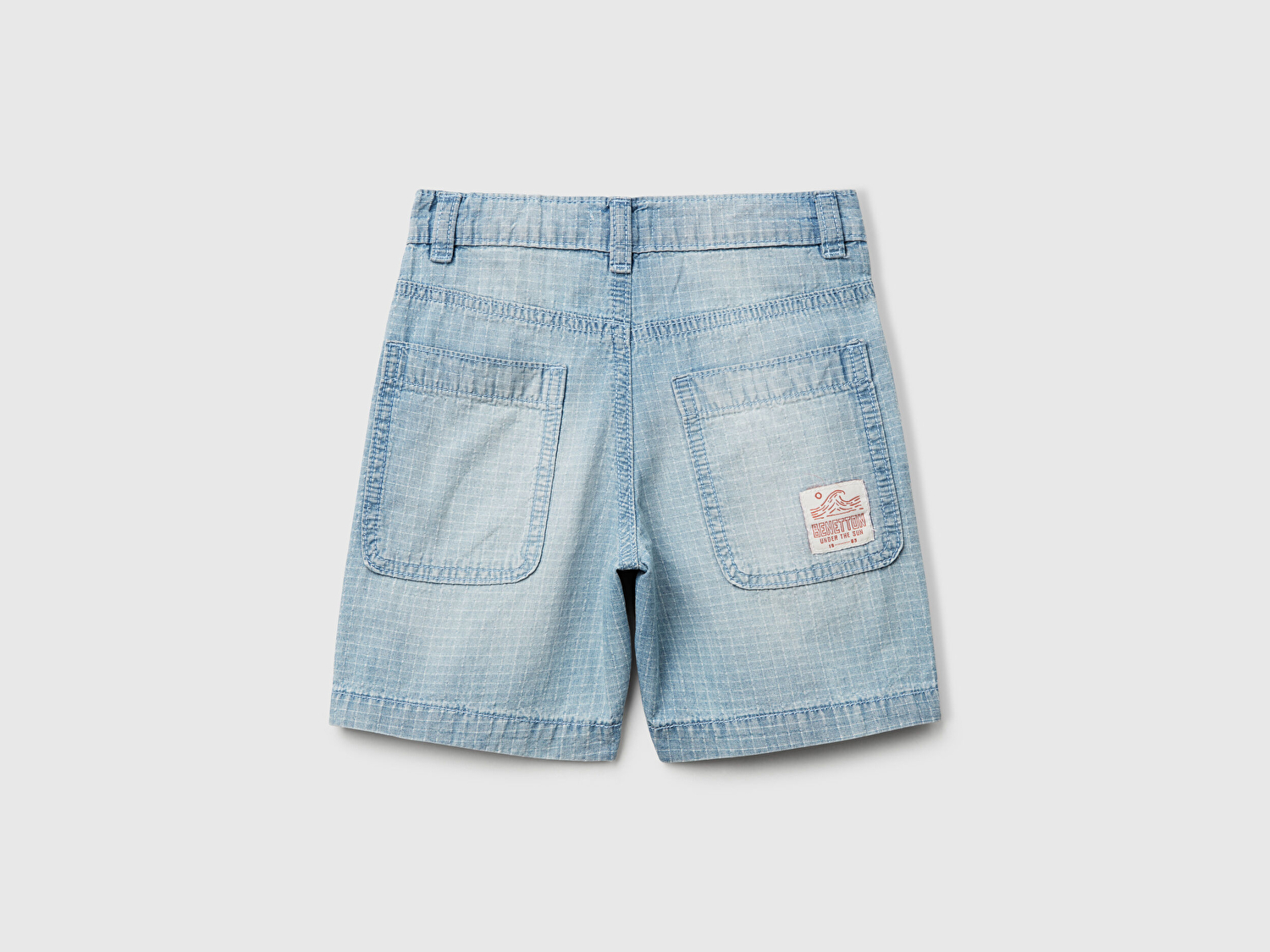Benetton Erkek Bebek Açık Denim Arka Cebi Logo Etiket Detaylı Denim Bermuda Şort