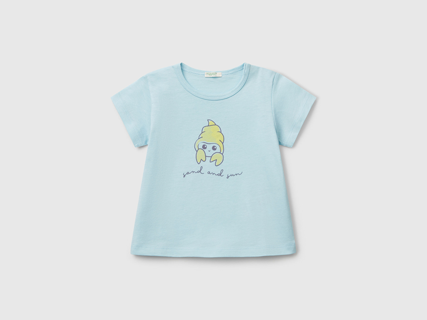 Benetton Bebek Turkuaz Önü Baskılı Omzu Çıtçıt Düğmeli T-Shirt