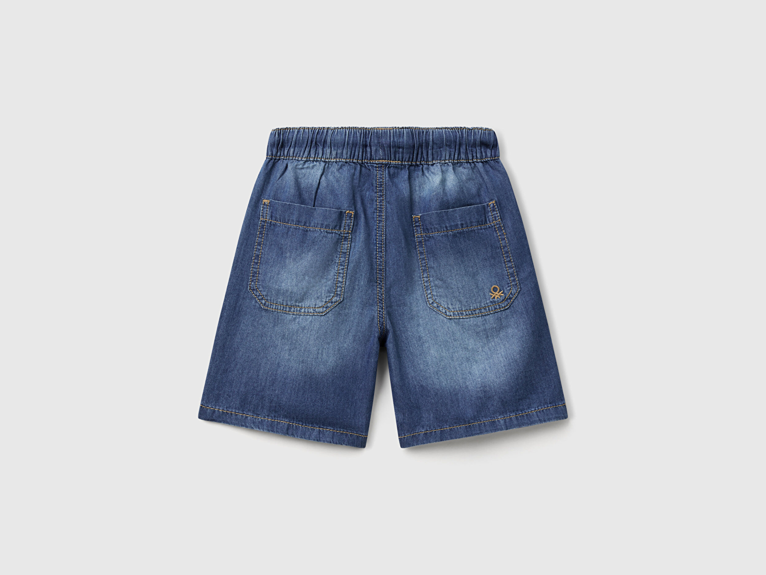 Benetton Erkek Bebek Koyu Denim Arka Cebi Logo İşlemeli Büzgü İpli Denim Bermuda Şort