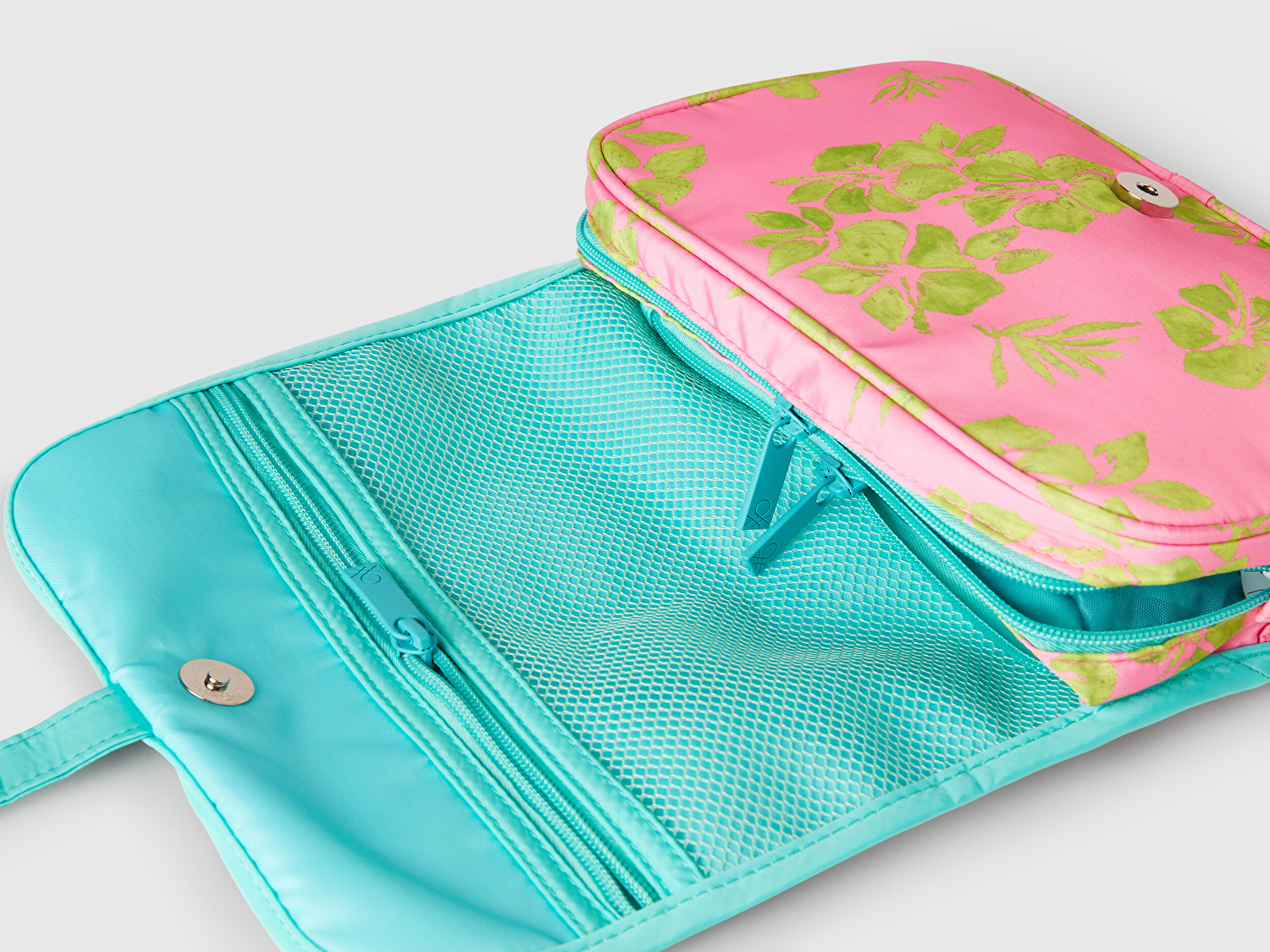 Benetton Kadın Pembe Mix Desenli Kapaklı Makyaj Çantası