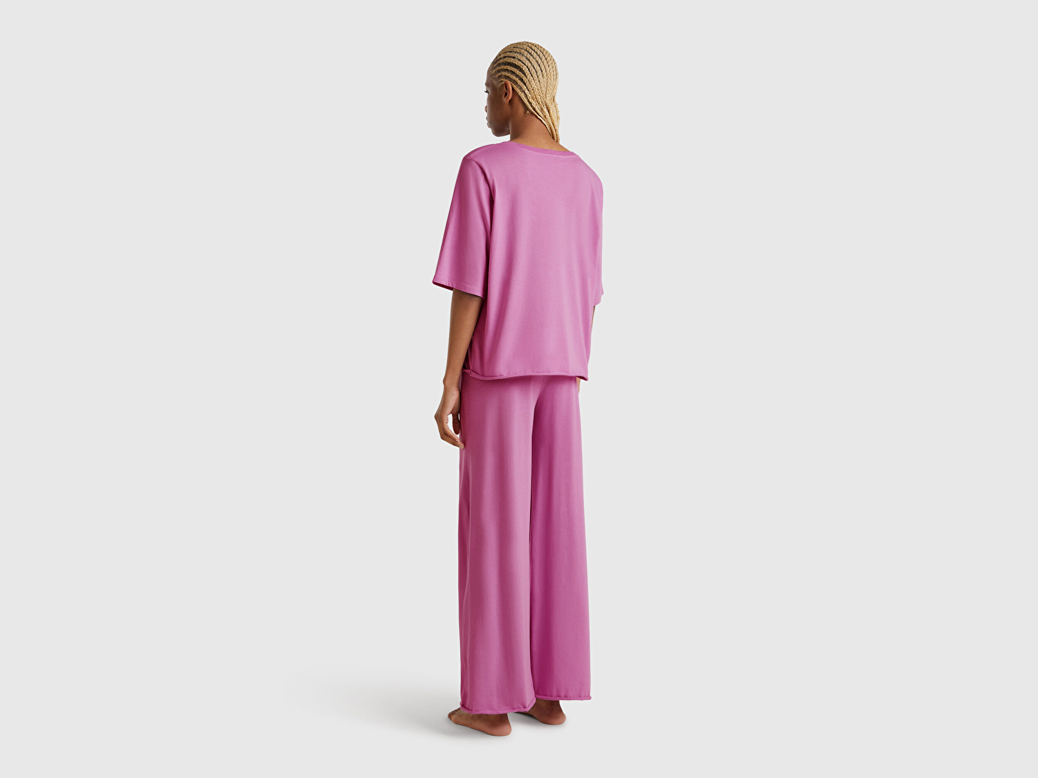 Benetton Kadın Lila %100 Pamuk Yazı Detaylı Altı Geniş Paça Pijama Takımı