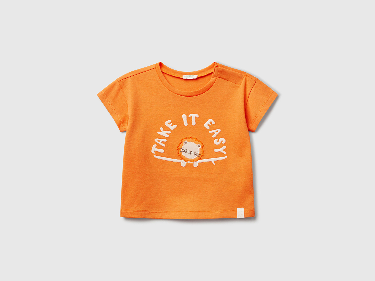 Benetton Bebek Turuncu Aplikeli ve Baskılı Bisiklet Yaka T-Shirt