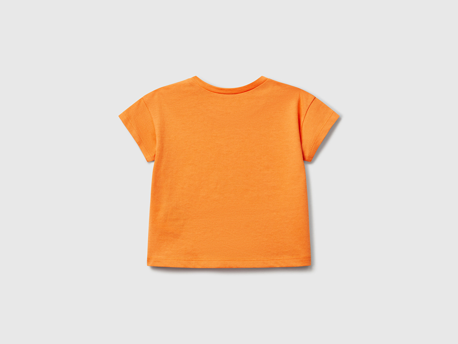 Benetton Bebek Turuncu Aplikeli ve Baskılı Bisiklet Yaka T-Shirt