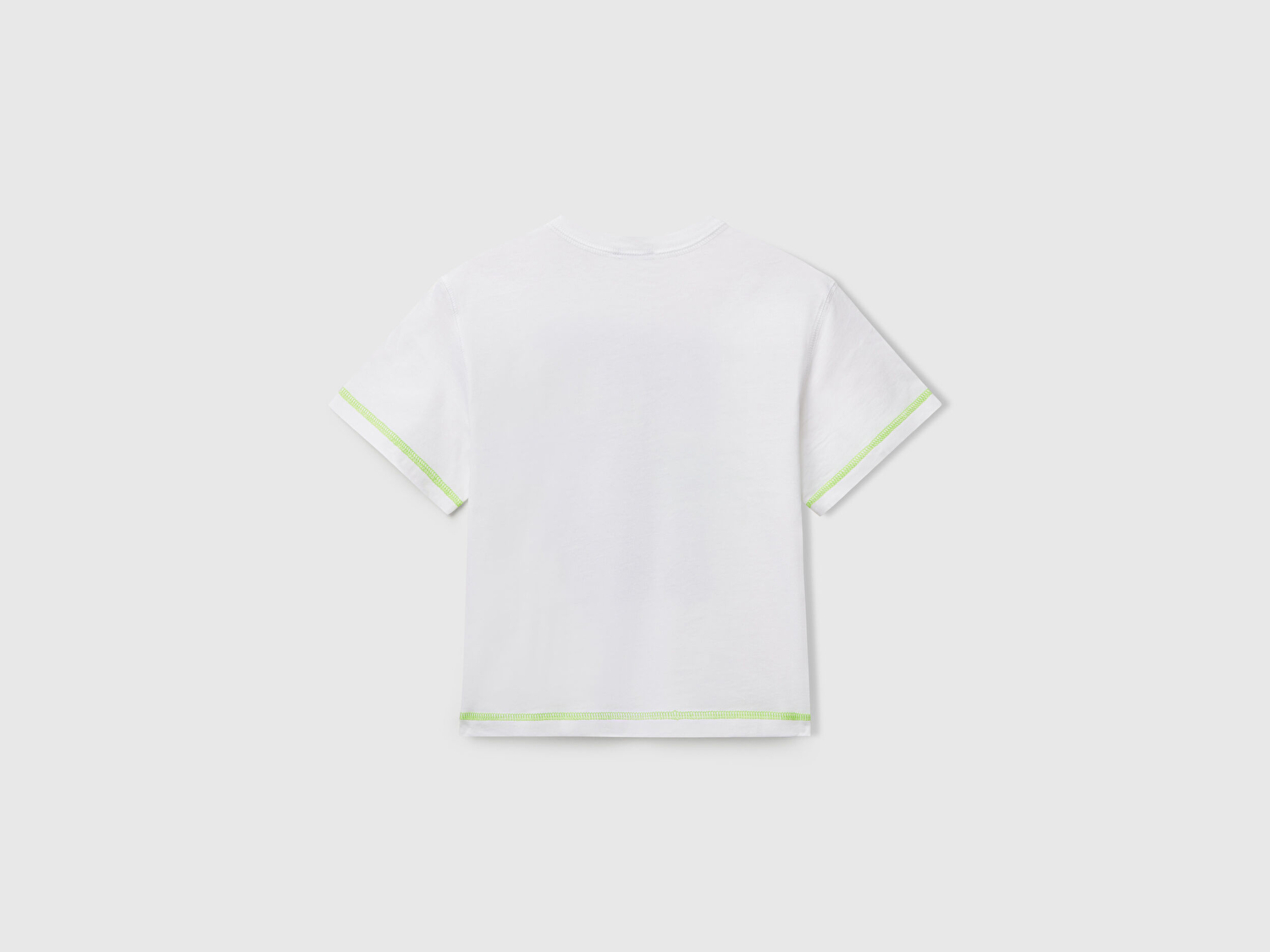 Benetton Erkek Bebek Beyaz Fotoğraf Baskılı Kabartma Detaylı Kontrastlı T-Shirt