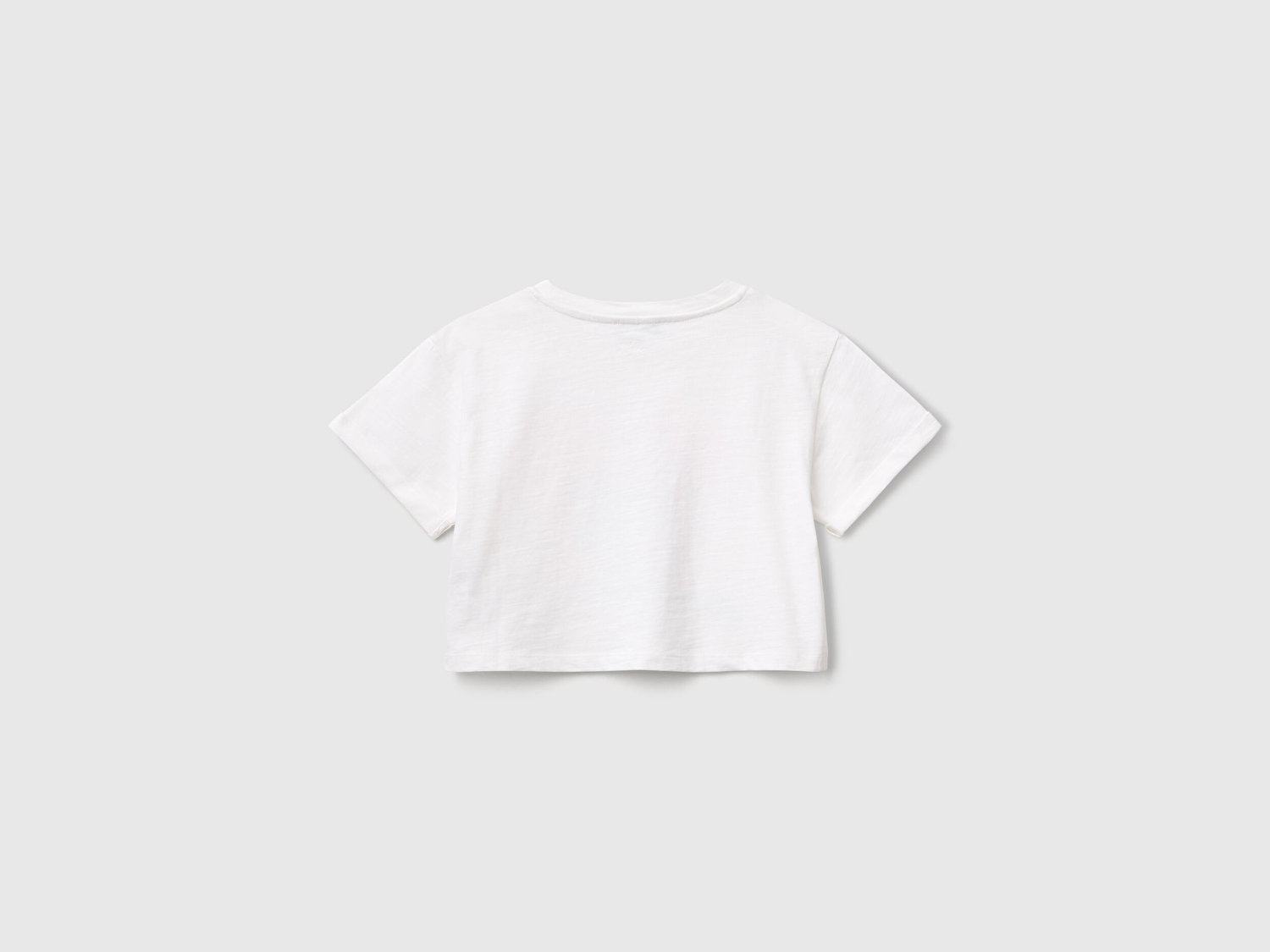 Benetton Kız Çocuk Beyaz Nakışlı Bisiklet Yaka Crop T-Shirt