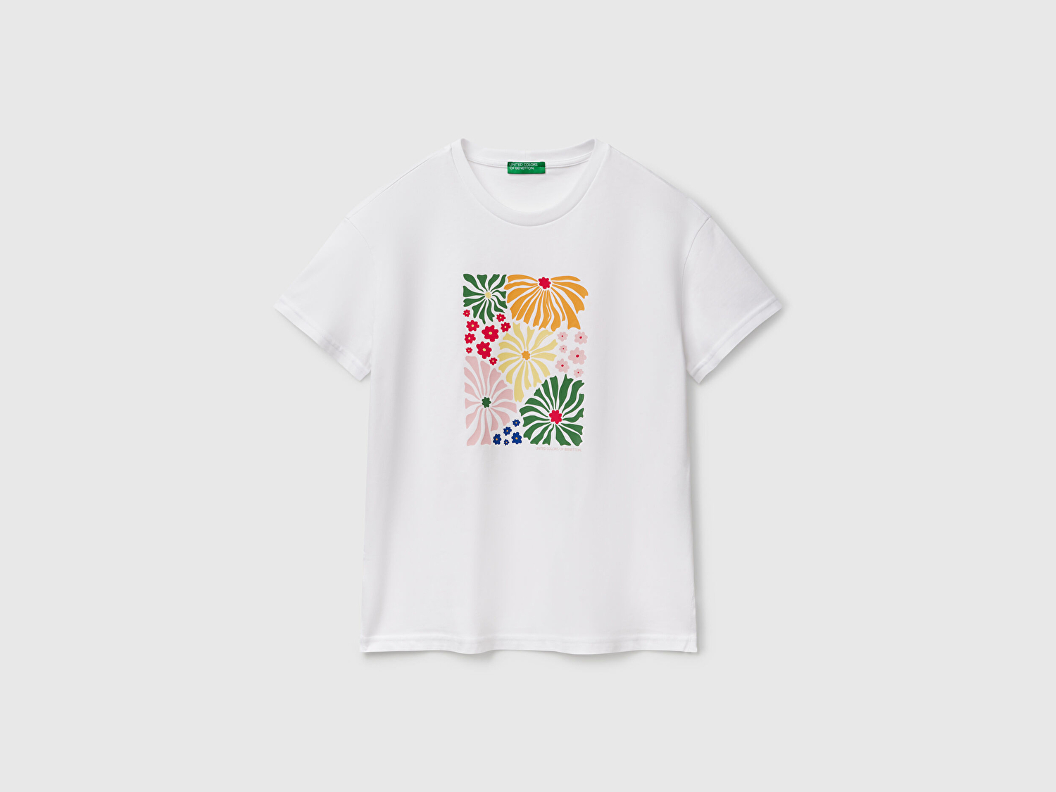 Benetton Kadın Beyaz %100 Koton Regular Fit Çiçek Baskılı T-Shirt