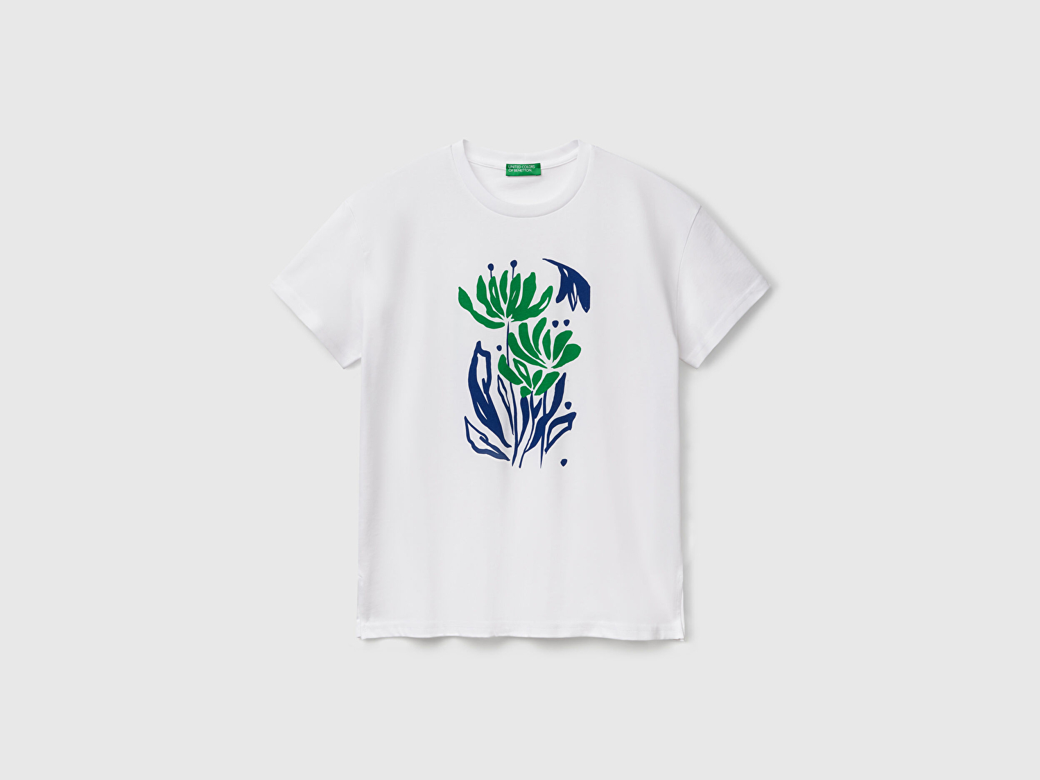 Benetton Kadın Beyaz-Mavi %100 Koton Regular Fit Çiçek Baskılı T-Shirt