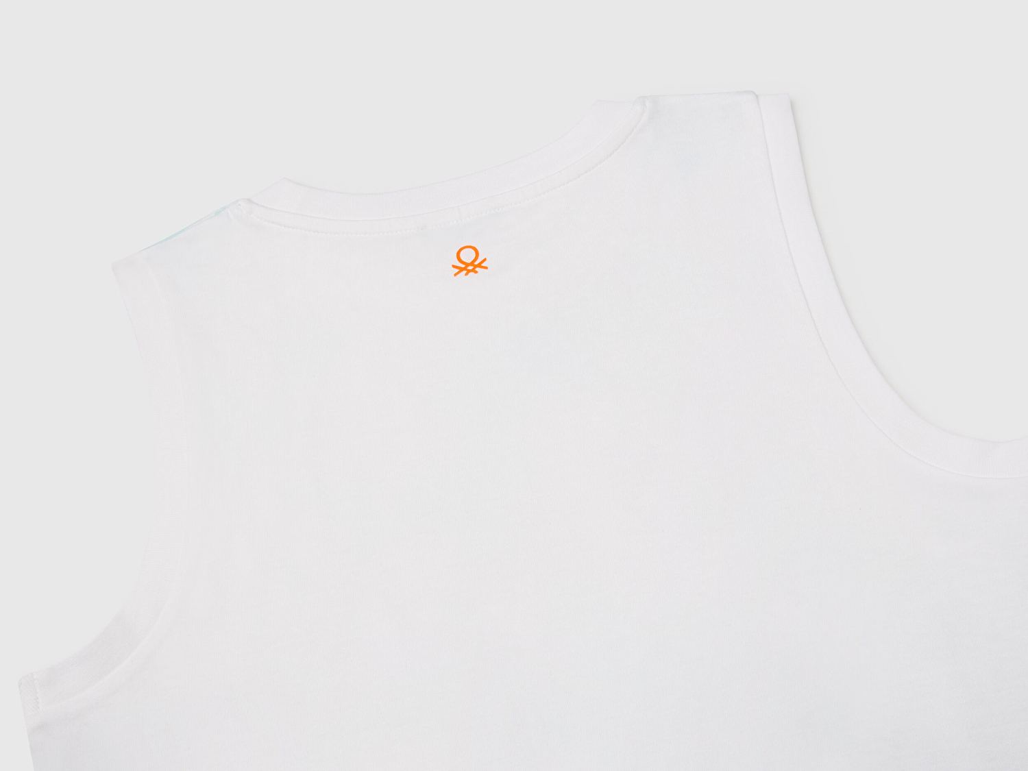 Benetton Erkek Çocuk Beyaz Mix Önü Baskılı Arka Yakası Logo Detaylı Kolsuz Atlet