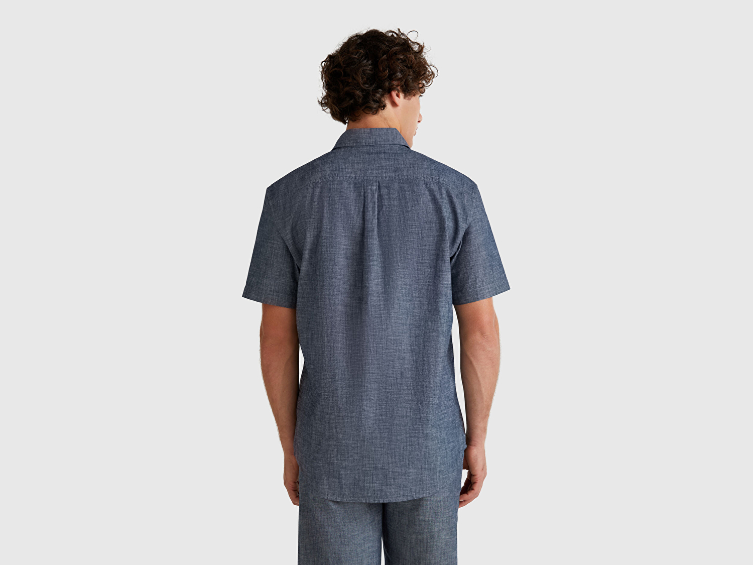 Benetton Erkek Mavi %100 Koton Kısa Kollu Regular Fit Şamre Gömlek
