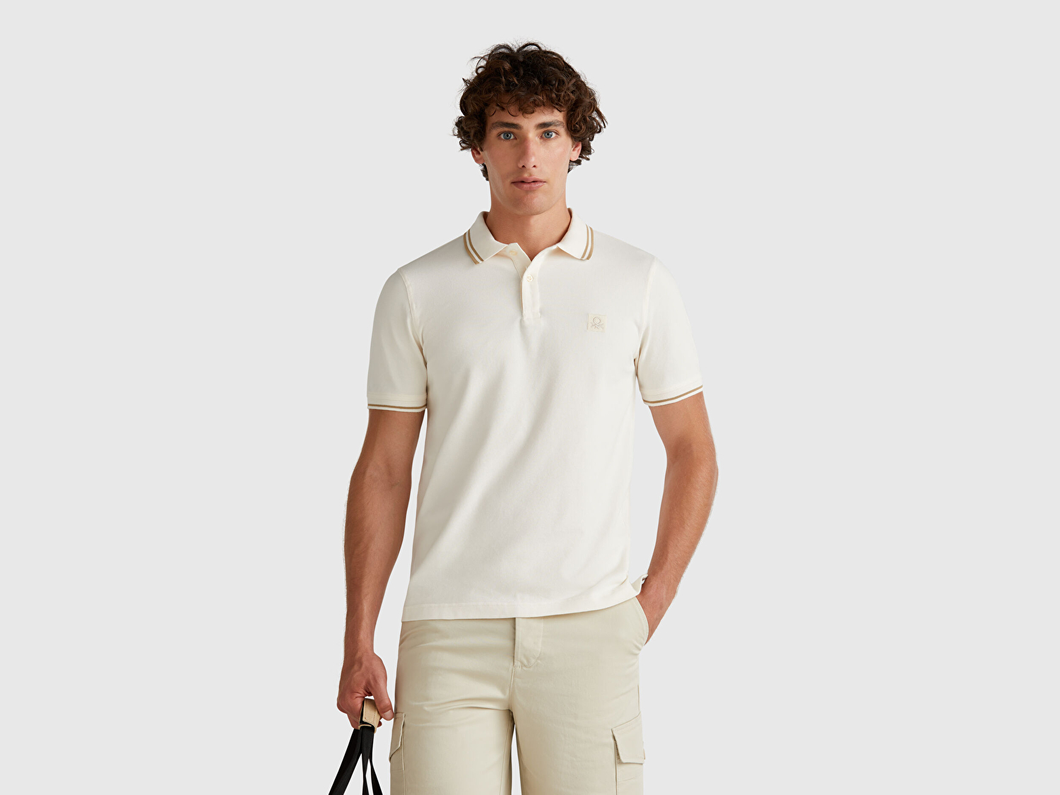 Benetton Erkek Krem Kol ve Yakası Çizgili Polo T-Shirt