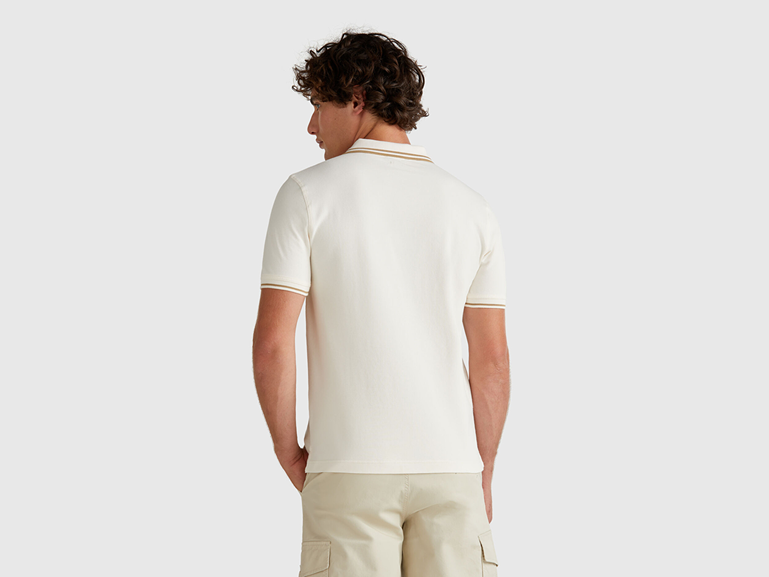 Benetton Erkek Krem Kol ve Yakası Çizgili Polo T-Shirt