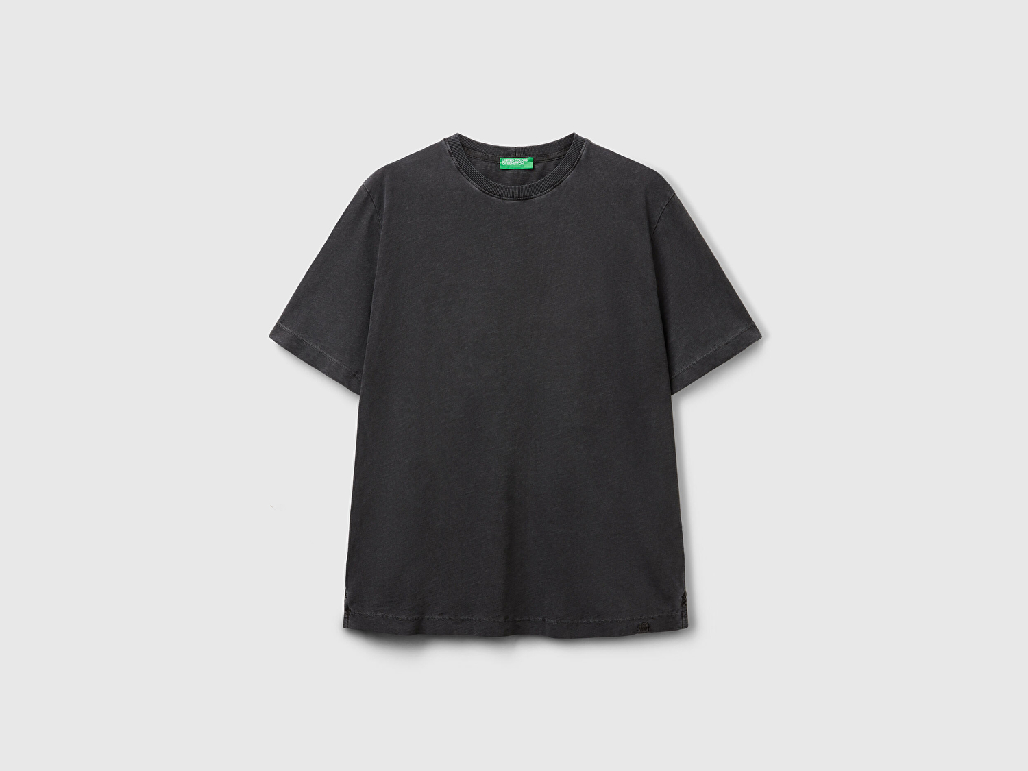 Benetton Erkek Siyah %100 Koton Bisiklet Yaka Slub T-Shirt
