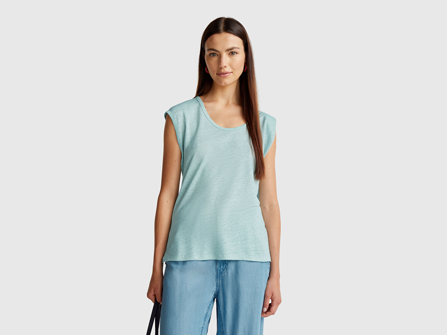 Benetton Kadın Su Yeşili %100 Keten Yanları Yırtmaçlı Relax Fit Yuvarlak Yaka T-Shirt