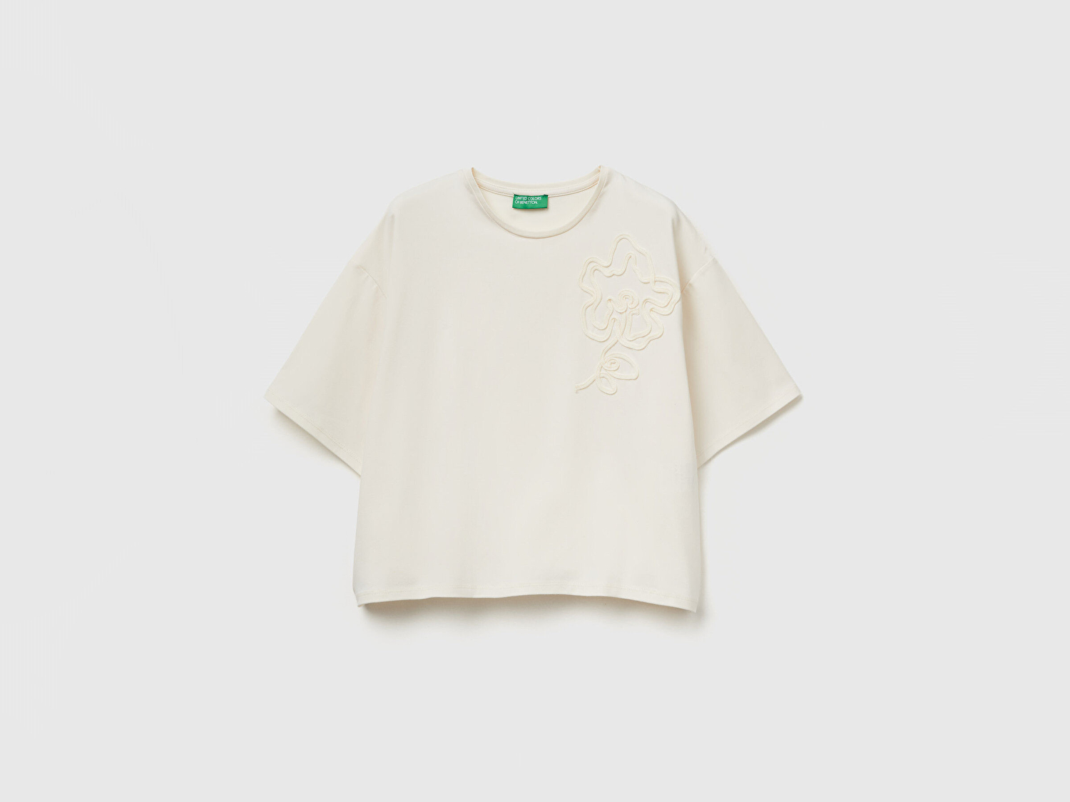 Benetton Kadın Krem Koton Karışımlı Çiçek Aplikeli T-Shirt