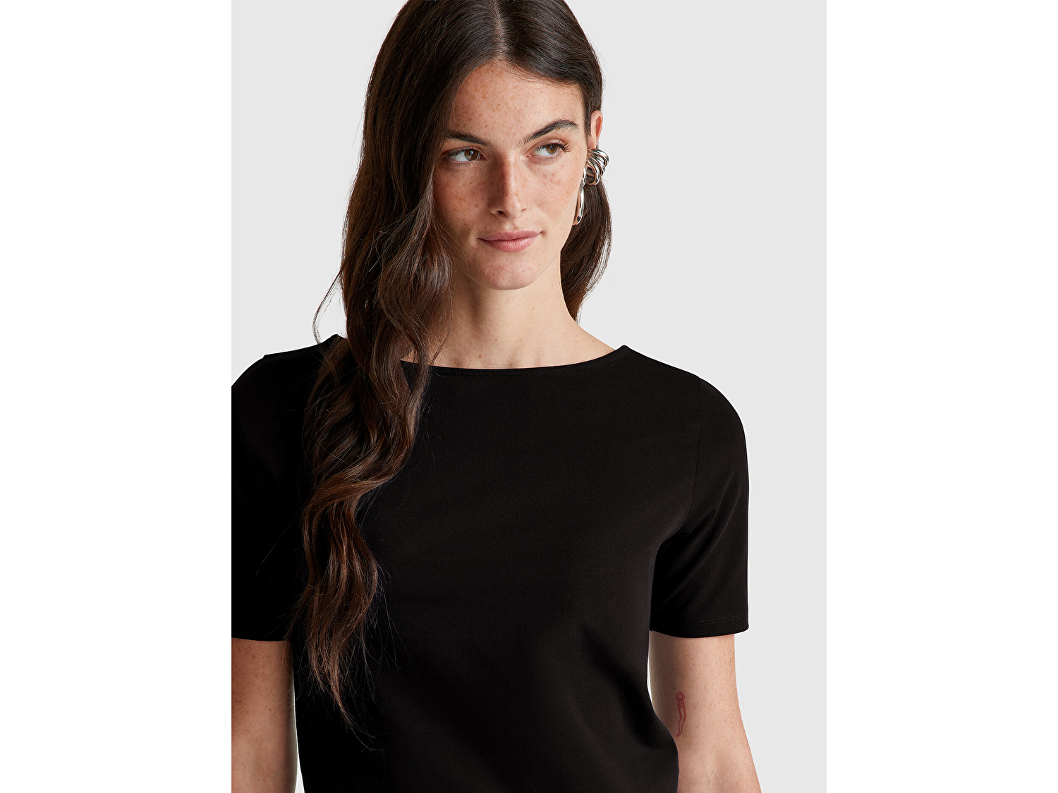 Benetton Kadın Lacivert Pamuk Karışımlı Örme Slim Fit Geniş Yaka T-Shirt