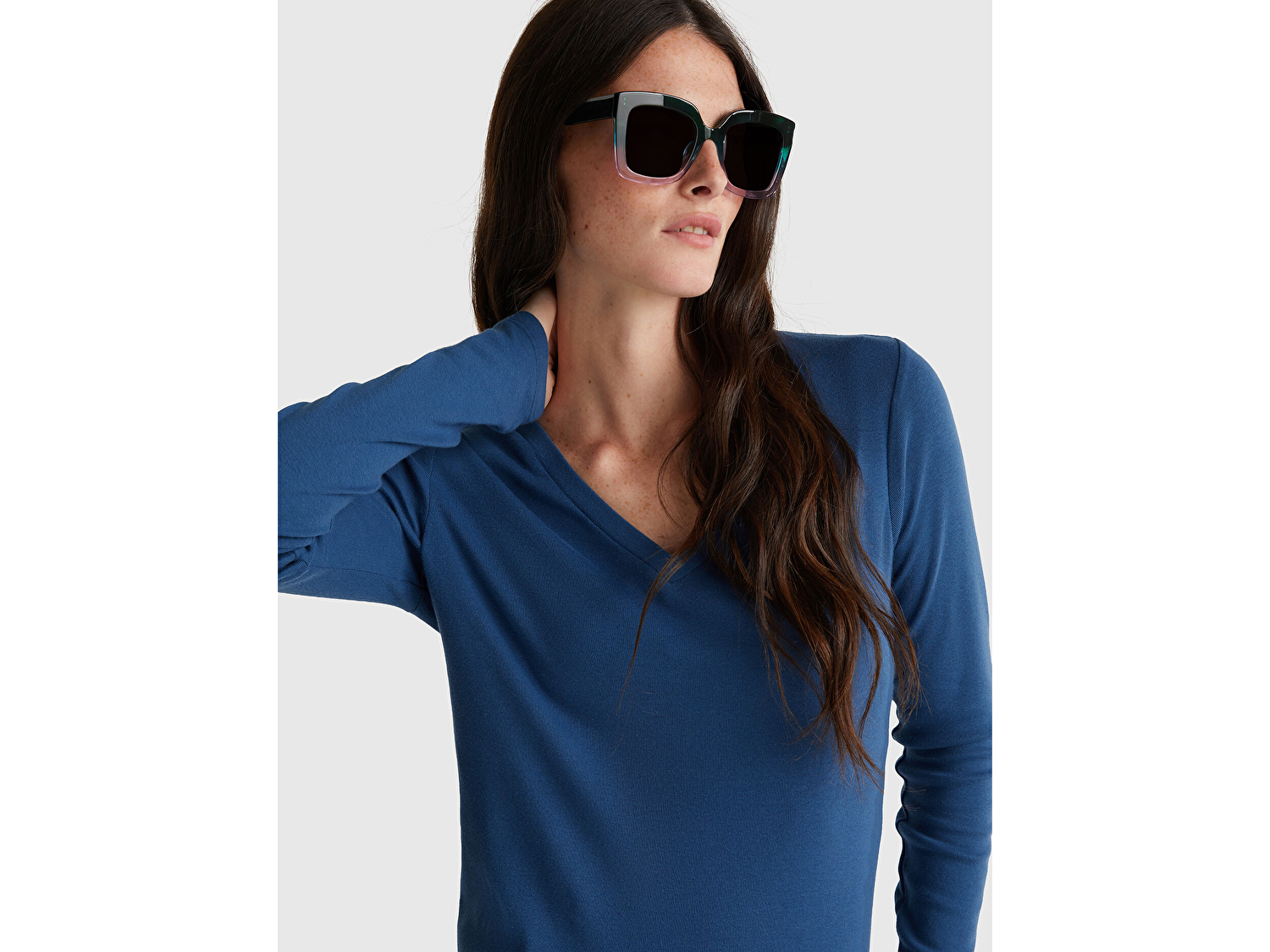 Benetton Kadın İndigo Mavisi Basic V Yaka Uzun Kollu T-Shirt