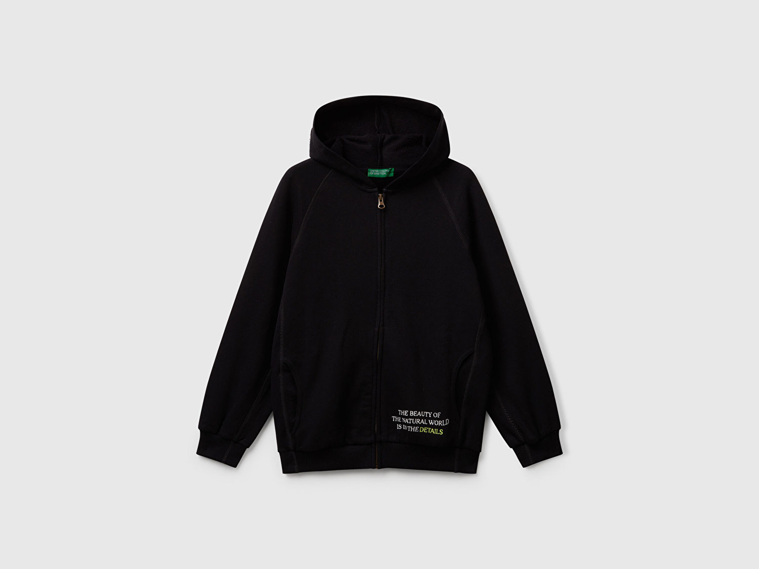 Benetton Erkek Çocuk Siyah Önü ve Arkası Baskılı Fermuarlı Yan Cepli Sweatshirt