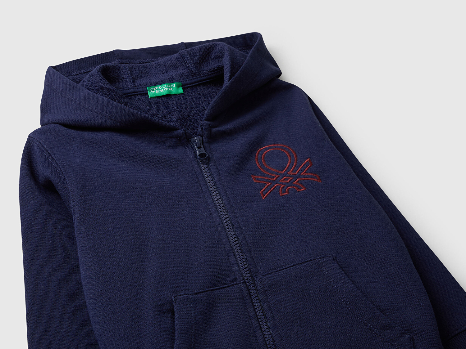 Benetton Erkek Bebek Lacivert Önü Logo Baskılı Fermuarlı Kapüşonlu Sweatshirt