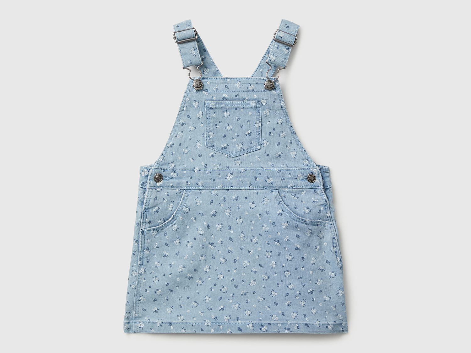 Benetton Kız Bebek Açık Mavi Tamamı Çiçek Desenli Ayarlanabilir Askılı Denim Tulum Elbise