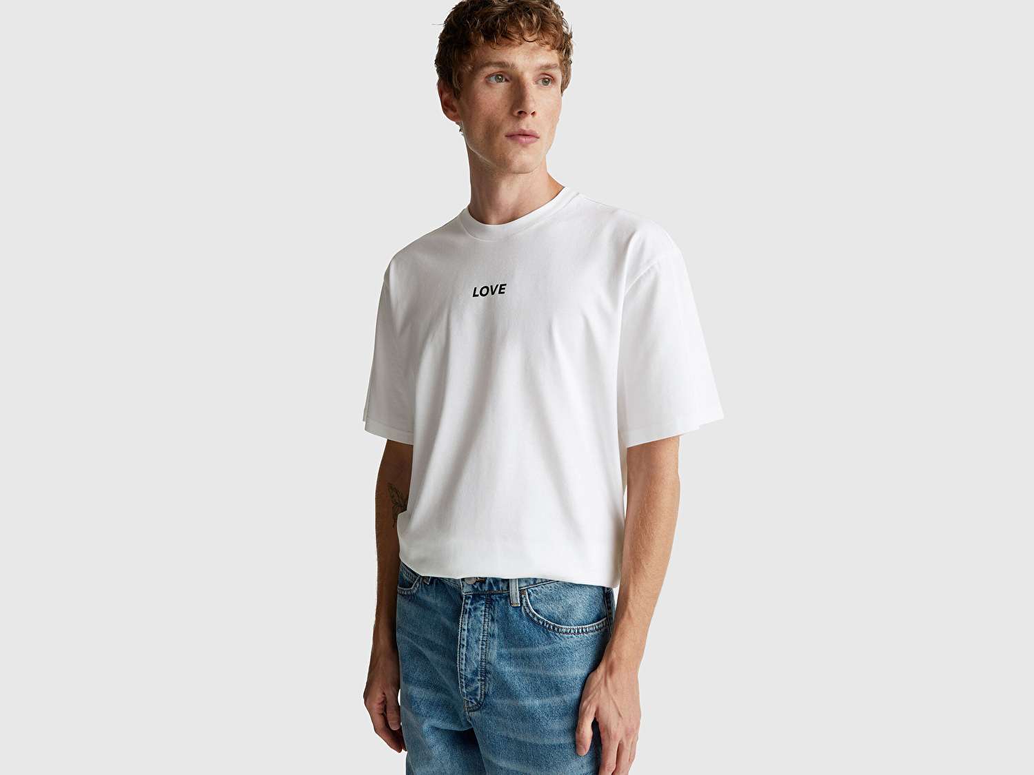 Benetton Erkek Beyaz-Love Baskılı %100 Pamuk Önü ve Arkası Baskılı T-Shirt