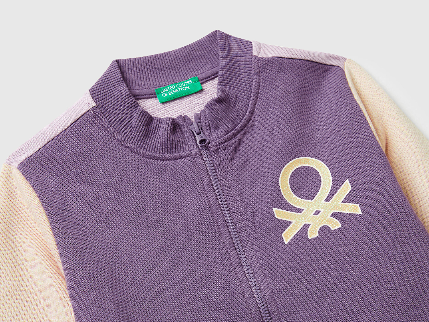 Benetton Kız Bebek Lila-Fuşya-Bej Simli Logo Baskılı Fermuarlı Ribanalı Regular Fit Sweatshirt