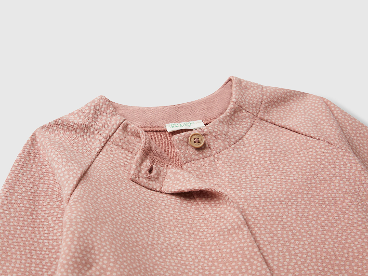 Benetton Bebek Gül Kurusu Tamamı Desenli Gizli Çıtçıt Düğmeli Cepli Sweatshirt