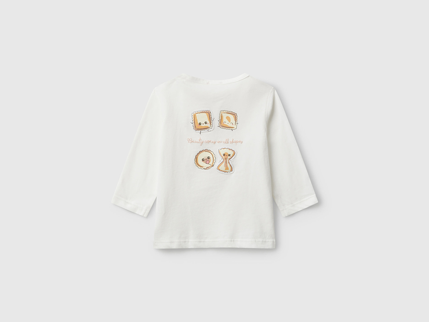 Benetton Bebek Beyaz Önü ve Arkası Yama Baskılı Uzun Kollu T-shirt