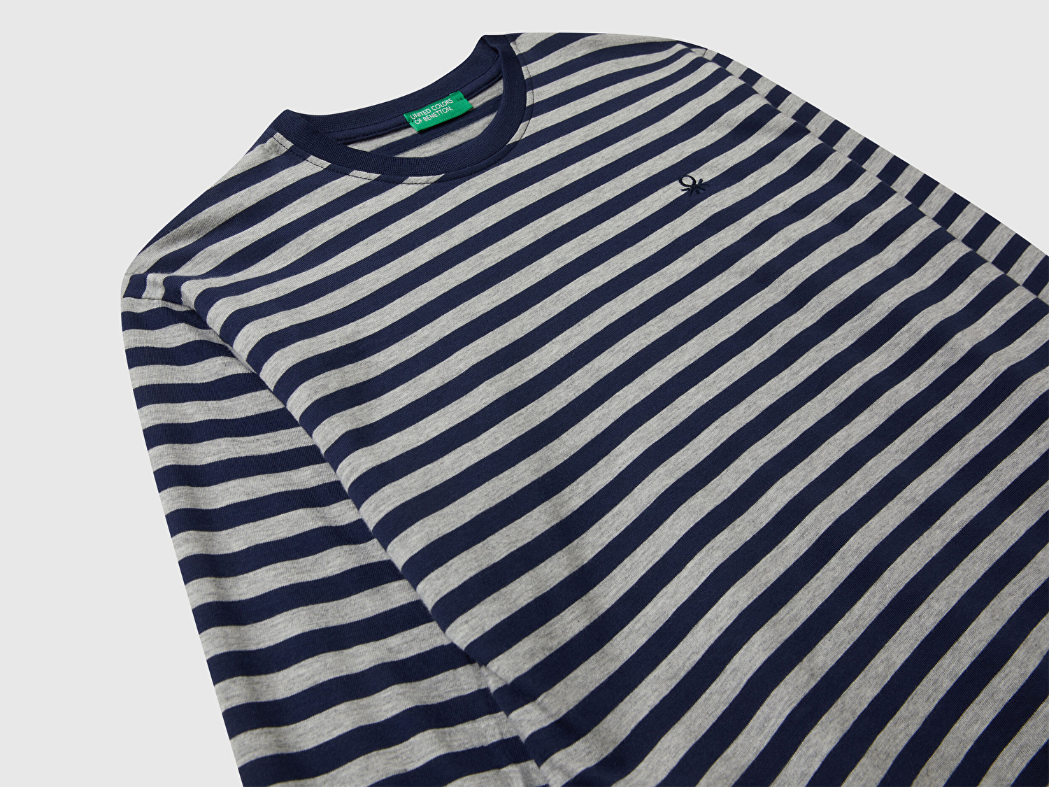 Benetton Erkek Çocuk Lacivert Çizgili Çizgili Logo Detaylı Nervürlü Uzun Kollu T-shirt
