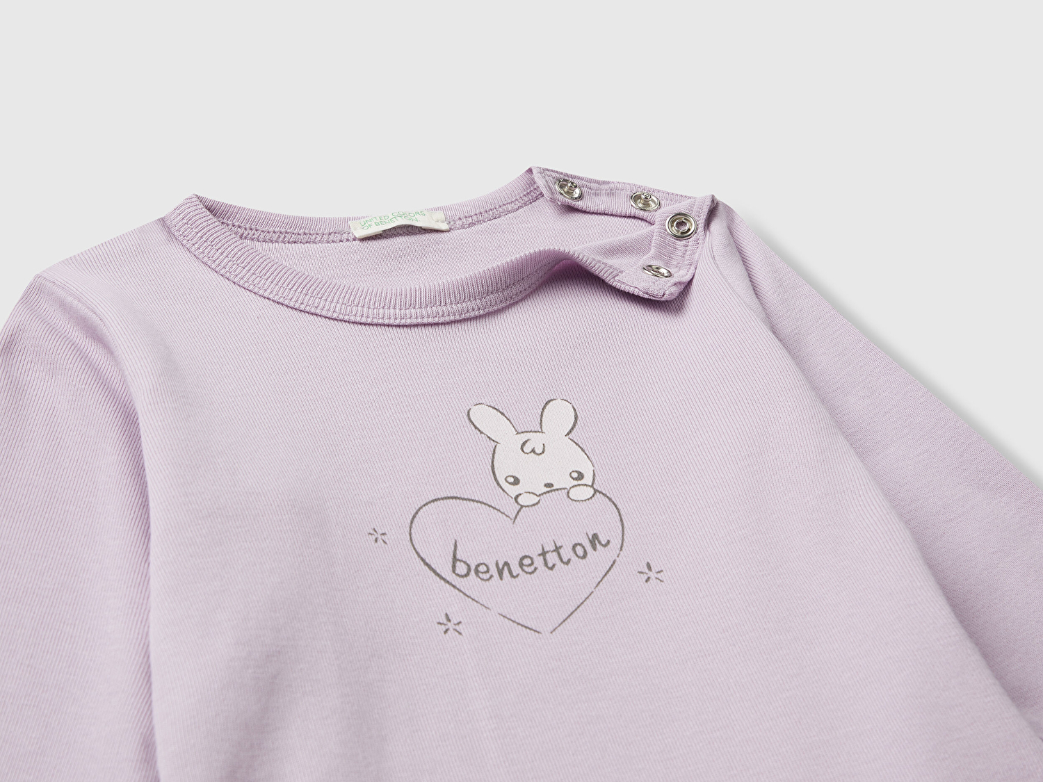 Benetton Bebek Lila Logo Baskılı Omzu Çıtçıtlı Bisiklet Yaka Uzun Kollu T-shirt