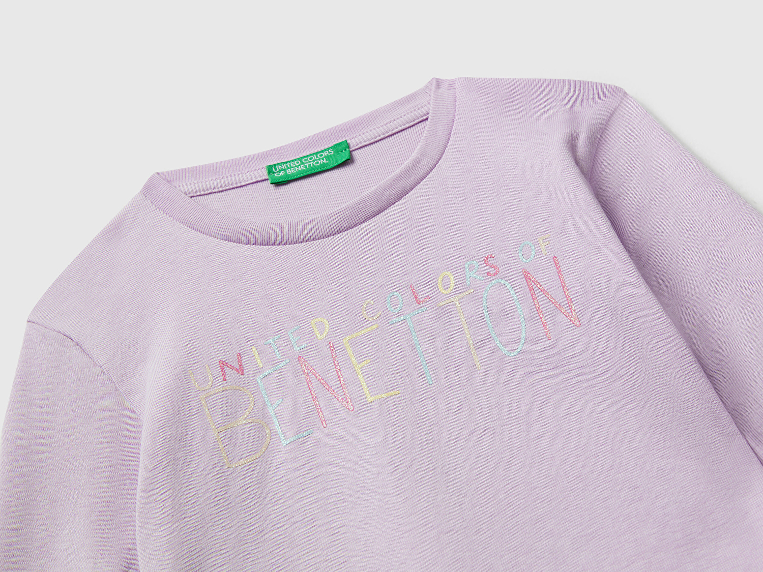 Benetton Kız Bebek Lila Önü Parıltılı Logo Baskılı Slim Fit Uzun Kollu T-shirt