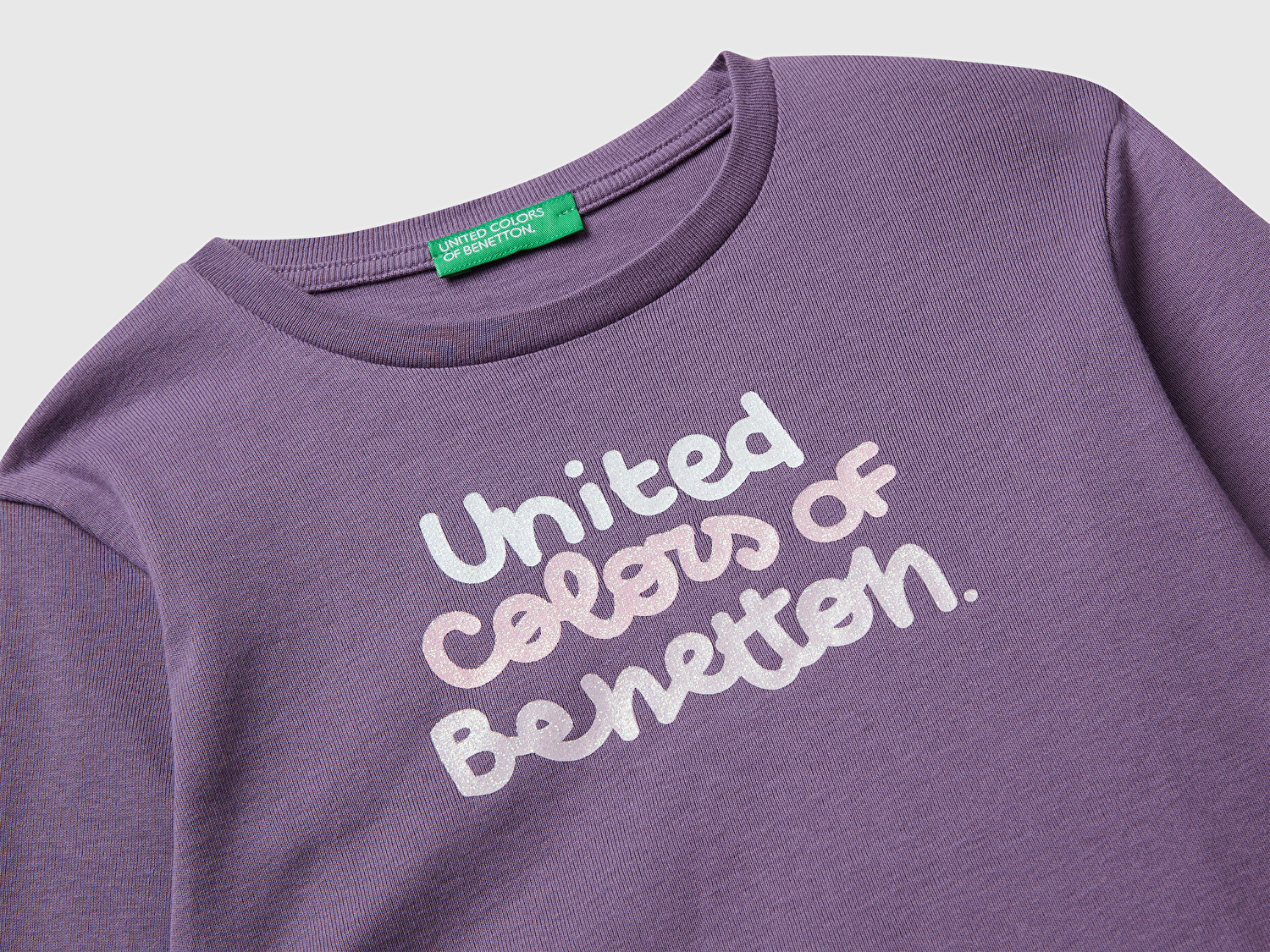 Benetton Kız Bebek Mor Önü Parıltılı Logo Baskılı Slim Fit Uzun Kollu T-shirt