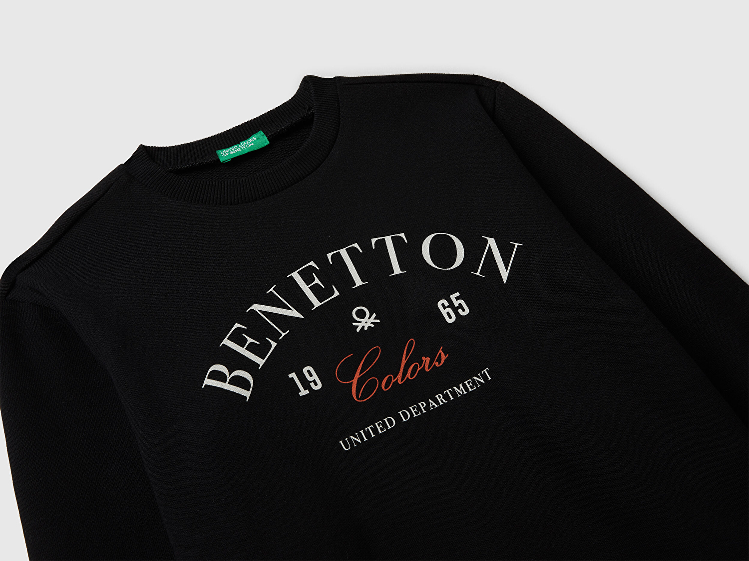 Benetton Erkek Çocuk Siyah Önü Logo Baskılı Bisiklet Yaka Regular Fit Sweatshirt