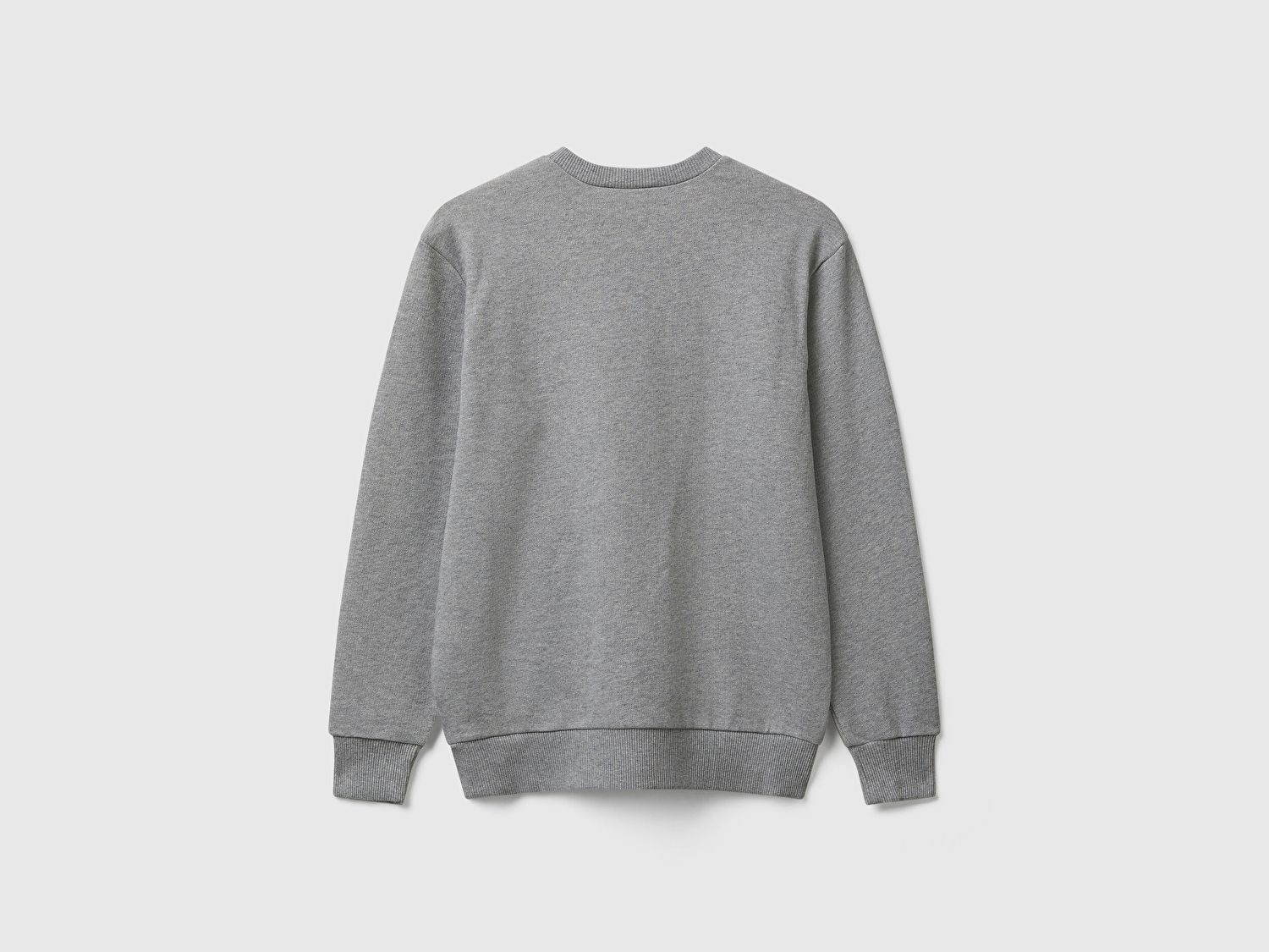 Benetton Erkek Çocuk Gri Melanj Önü Logo Baskılı Bisiklet Yaka Regular Fit Sweatshirt