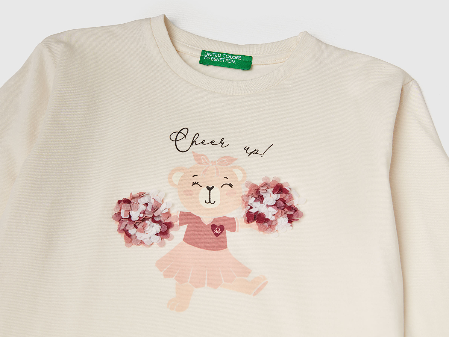 Benetton Kız Bebek Ekru Önü Baskılı Ribana Yakalı Uzun Kollu T-shirt