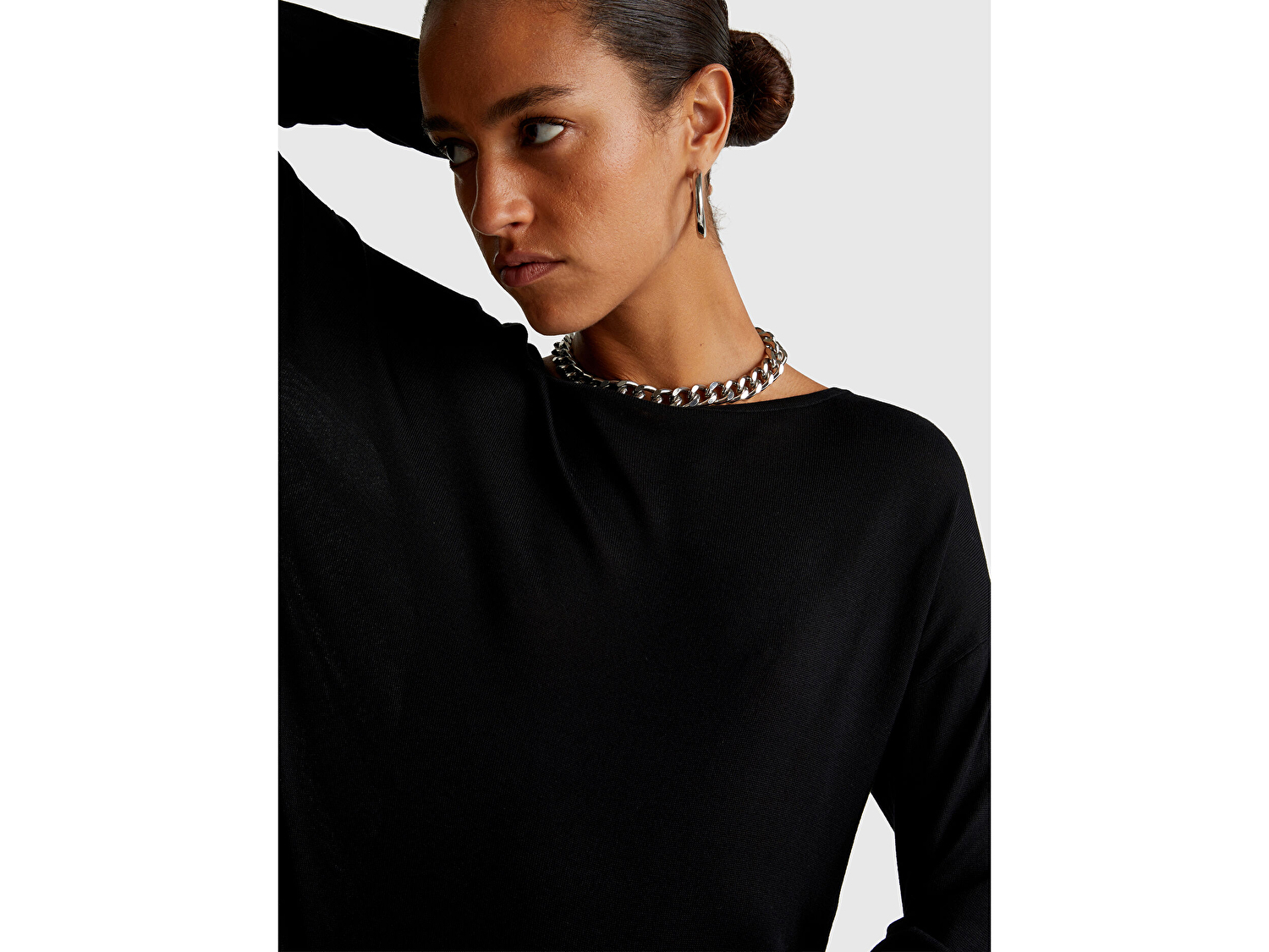 Benetton Kadın Sİyah %100 Viskoz Kayık Yaka Kazak