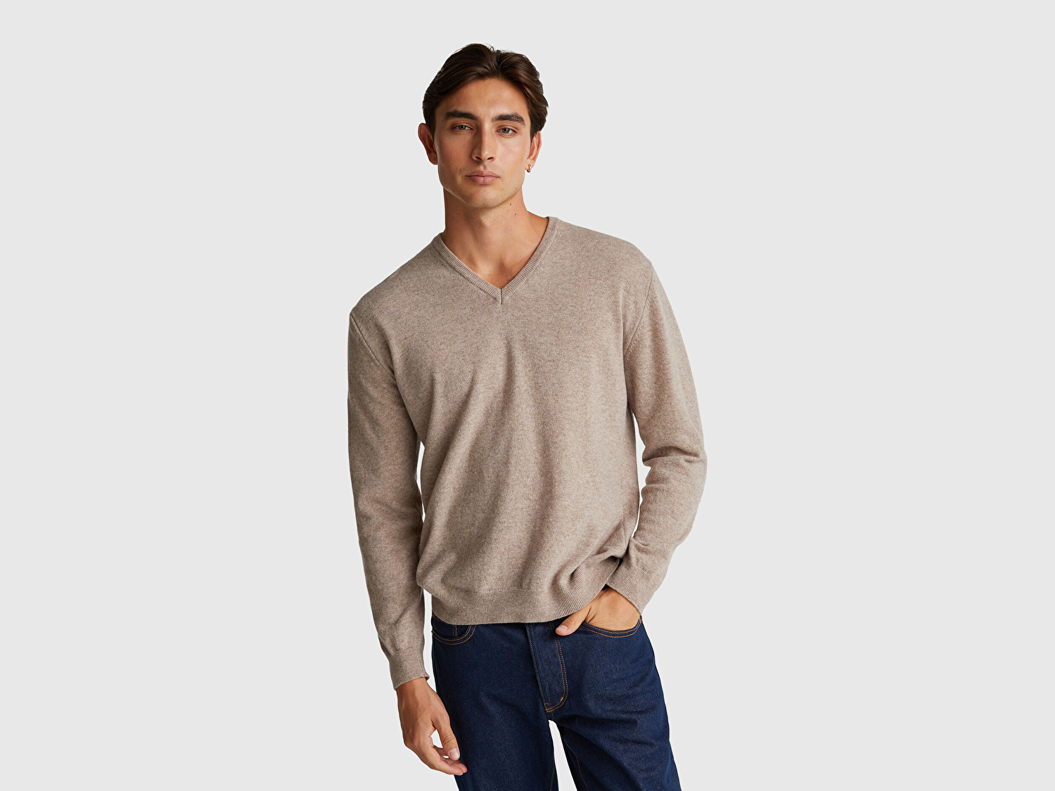 Benetton Erkek Bej Melanj V Yaka %100 Merino Kazak