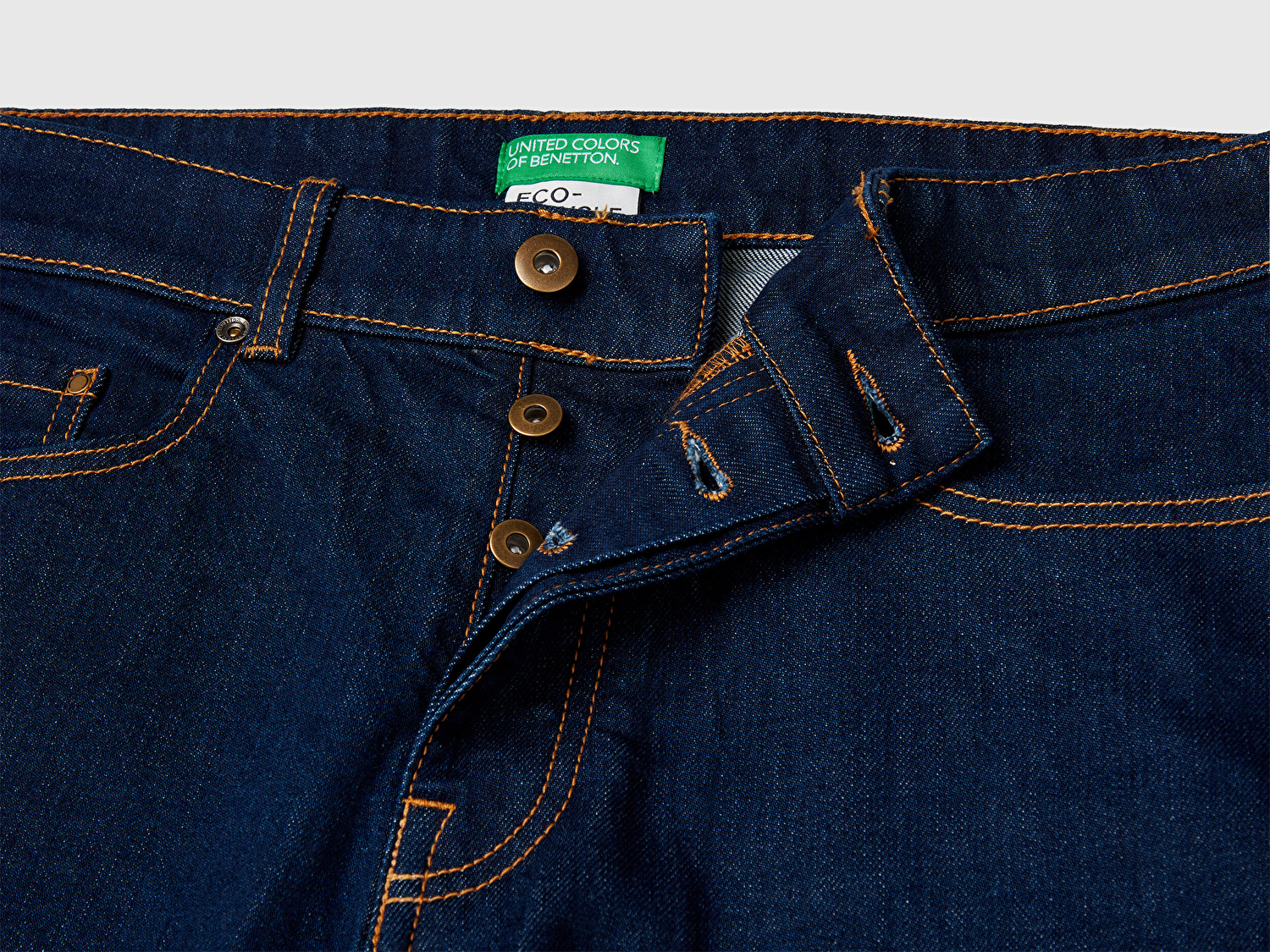 Benetton Erkek Koyu Denim Pamuk Karışımlı Arkası Logo Etiketli Cepli Slim Fit Denim Pantolon