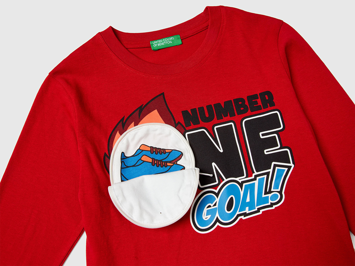 Benetton Erkek Bebek Kırmızı Önü Baskılı Fermuarlı Aplikeli Jarse Uzun Kollu T-shirt