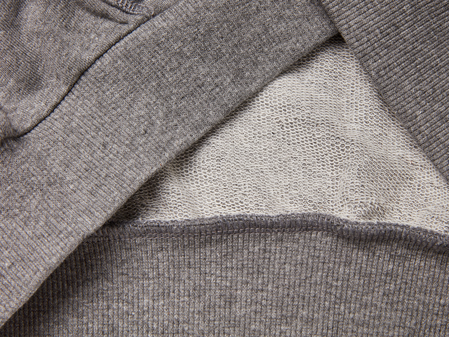 Benetton Erkek Çocuk Antrasit Melanj Baskılı Kese Cep Detaylı Kapüşonlu Raglan Kolsuz Sweatshirt 